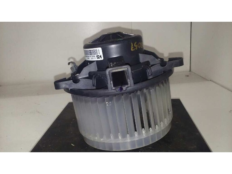 Recambio de motor calefaccion para opel meriva b design edition referencia OEM IAM A112972300  