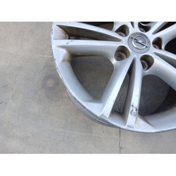 Recambio de llanta para opel insignia berlina sport 4x4 referencia OEM IAM 03UYD X1 18 PULGADAS