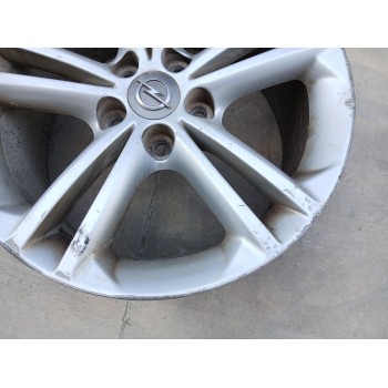 Recambio de llanta para opel insignia berlina sport 4x4 referencia OEM IAM 03UYD X1 18 PULGADAS