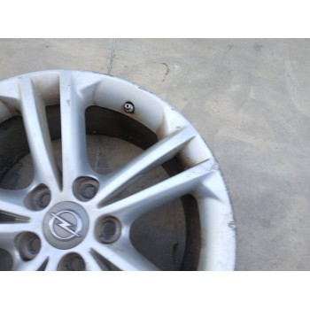 Recambio de llanta para opel insignia berlina sport 4x4 referencia OEM IAM 03UYD X1 18 PULGADAS