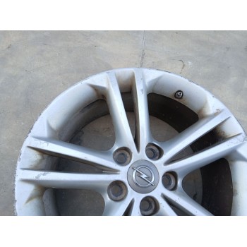 Recambio de llanta para opel insignia berlina sport 4x4 referencia OEM IAM 03UYD X1 18 PULGADAS