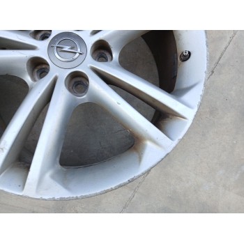 Recambio de llanta para opel insignia berlina sport 4x4 referencia OEM IAM 03UYD X1 18 PULGADAS