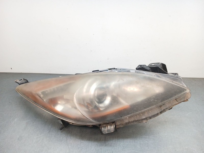 Recambio de faro derecho para mazda 3 sedán (bl) 1.6 mzr cd (bl12) referencia OEM IAM BBP2510K0J / BBP2510K0L  