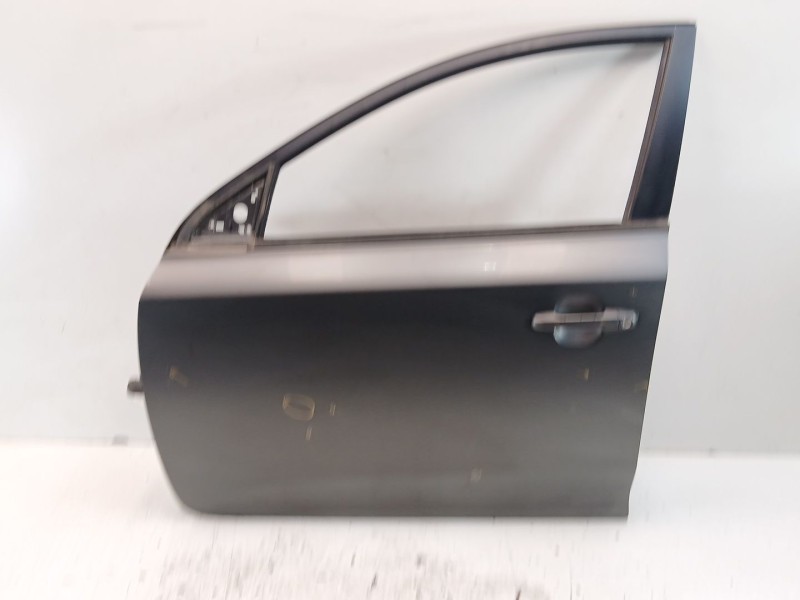 Recambio de puerta delantera izquierda para kia cee´d hatchback (ed) 1.6 crdi 115 referencia OEM IAM 760031H000  