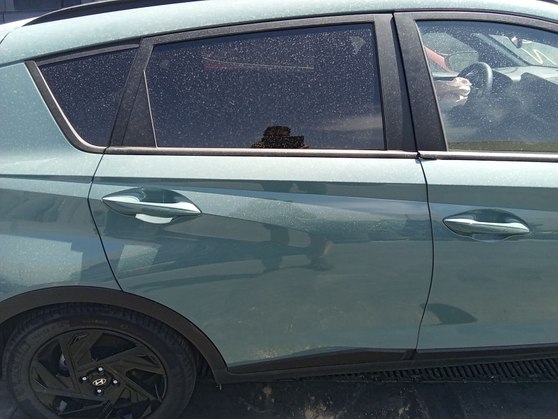 Recambio de puerta trasera derecha para hyundai bayon (bc3) 1.0 t-gdi referencia OEM IAM 77004Q0400  