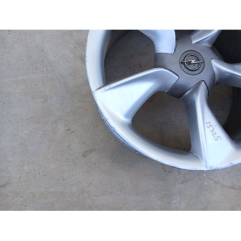 Recambio de llanta para opel astra j gtc sportive referencia OEM IAM 13312751 X1 19 PULGADAS