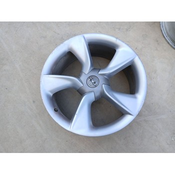 Recambio de llanta para opel astra j gtc sportive referencia OEM IAM 13312751 X1 19 PULGADAS