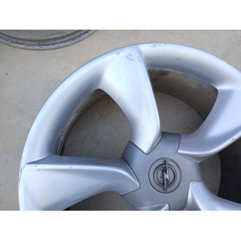 Recambio de llanta para opel astra j gtc sportive referencia OEM IAM 13312751 X1 19 PULGADAS