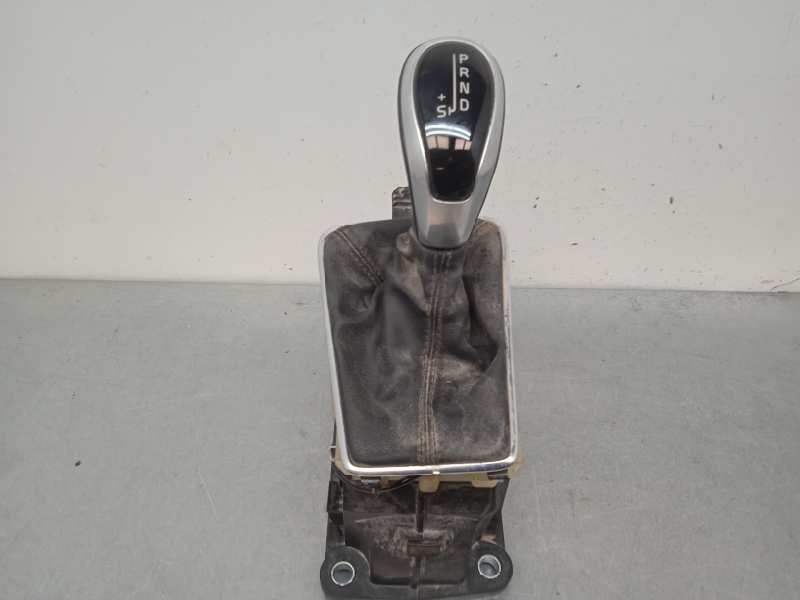 Recambio de palanca cambio para volvo v40 kinetic referencia OEM IAM 31367680 AUTOMATICO P31367680