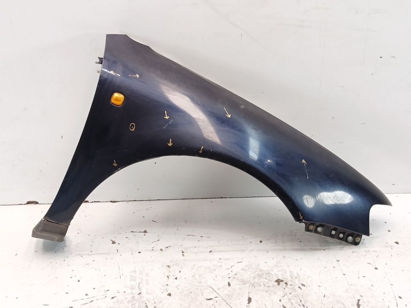 Recambio de aleta delantera derecha para audi a3 (8l1) 1.9 tdi referencia OEM IAM 8L0821106B  