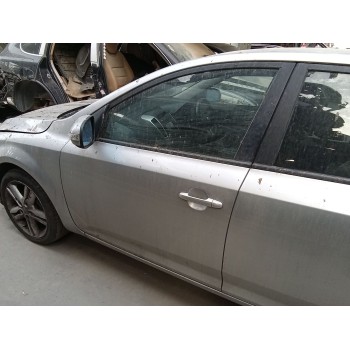 Recambio de puerta delantera izquierda para kia ceed (cd) 1.6 crdi 136 referencia OEM IAM 76003J7000  