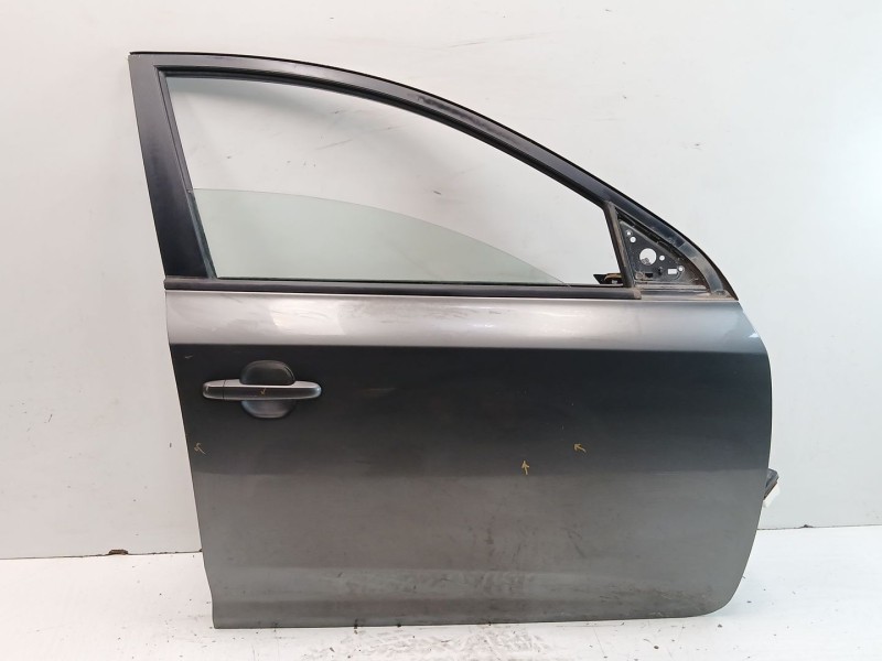 Recambio de puerta delantera derecha para kia cee´d hatchback (ed) 1.6 crdi 115 referencia OEM IAM 760041H000  
