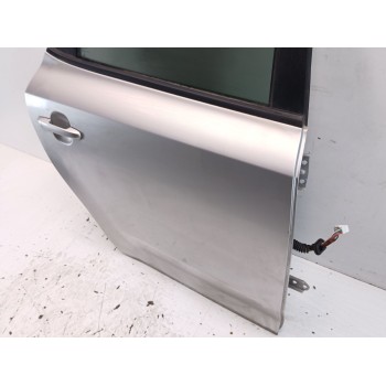 Recambio de puerta trasera derecha para kia ceed (cd) 1.6 crdi 136 referencia OEM IAM 77004J7000  