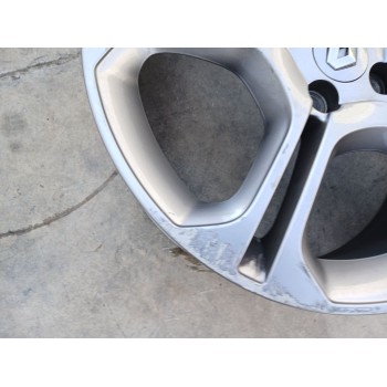 Recambio de llanta para renault clio iv (bh_) 0.9 tce 90 referencia OEM IAM 40300838RA X1 17 PULGADAS