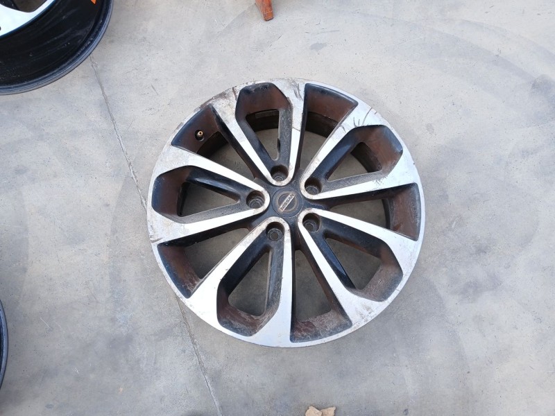 Recambio de llanta para nissan qashqai i (j10, nj10) 2.0 referencia OEM IAM JD18A X1 18 PULGADAS