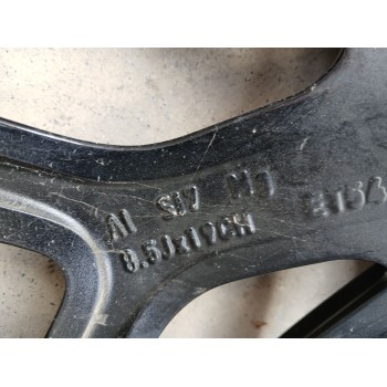 Recambio de llanta para renault megane iv berlina 5p r.s. trophy referencia OEM IAM 403009975R X1 19 PULGADAS