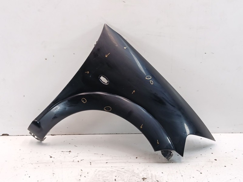 Recambio de aleta delantera derecha para citroën c3 i (fc_, fn_) 1.4 i referencia OEM IAM 7841P4  