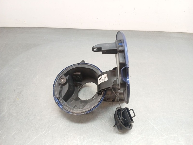 Recambio de tapa exterior combustible para renault clio iv (bh_) 0.9 tce 90 referencia OEM IAM 788307966R  