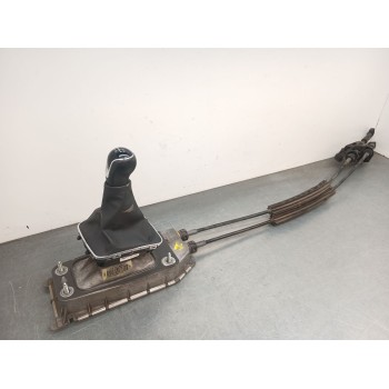 Recambio de palanca cambio para seat ibiza iv st (6j8, 6p8) 1.2 tsi referencia OEM IAM 6C0711049F / 6Q0711116A  