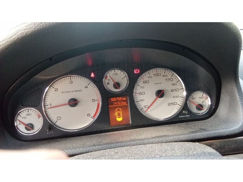 Recambio de cuadro instrumentos para peugeot 407 (6d_) 2.0 hdi (6drhrh) referencia OEM IAM 6106V1  