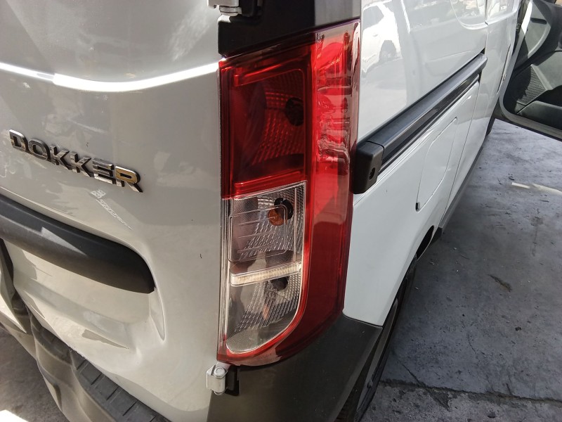 Recambio de piloto trasero derecho para dacia dokker furgoneta/monovolumen 1.6 lpg referencia OEM IAM 265509604R  