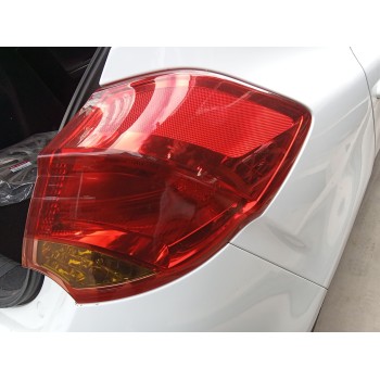 PILOTO TRASERO DERECHO 92420A2000 / 92402A2000 