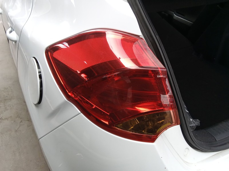 Recambio de piloto trasero izquierdo para kia cee´d (jd) 1.4 crdi 90 referencia OEM IAM 92410A2000 / 92401A2000  