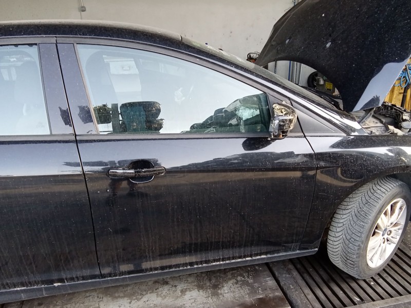 Recambio de puerta delantera derecha para ford focus iii 1.6 ti referencia OEM IAM 2147844  