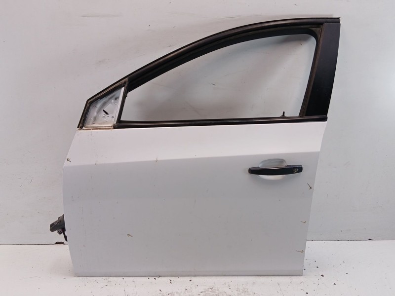 Recambio de puerta delantera izquierda para chevrolet cruze (j300) 1.6 referencia OEM IAM 95987757  