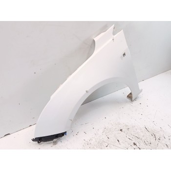 Recambio de aleta delantera izquierda para chevrolet cruze (j300) 1.6 referencia OEM IAM 94560509  