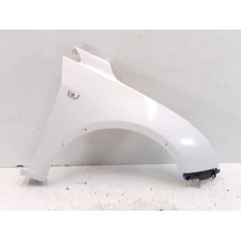 Recambio de aleta delantera derecha para chevrolet cruze (j300) 1.6 referencia OEM IAM 94560510  