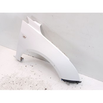 Recambio de aleta delantera derecha para chevrolet cruze (j300) 1.6 referencia OEM IAM 94560510  