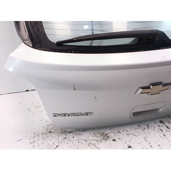 Recambio de porton trasero para chevrolet cruze (j300) 1.6 referencia OEM IAM 95268891  