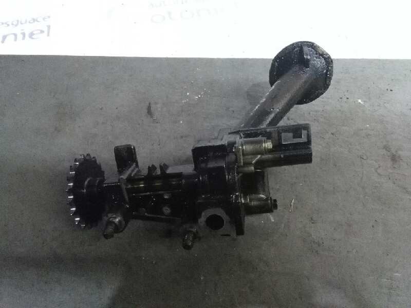 Recambio de bomba aceite para renault scenic ii confort expression referencia OEM IAM 7700600252 8200767156 