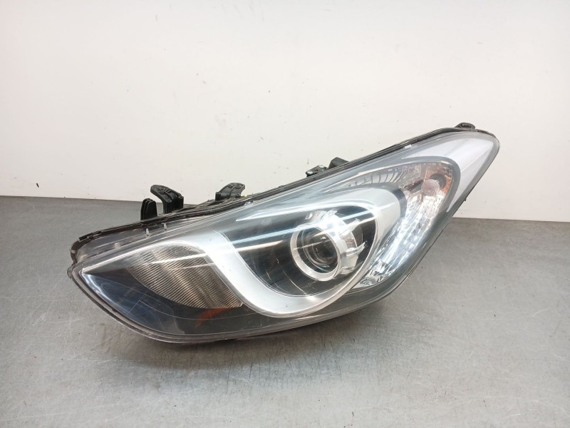 Recambio de faro izquierdo para hyundai i30 (gd) 1.4 crdi referencia OEM IAM 92101A6000  