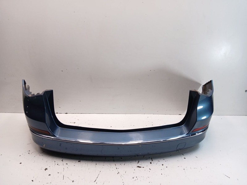 Recambio de paragolpes trasero para opel astra j sports tourer (p10) 1.6 cdti (35) referencia OEM IAM 13325137  