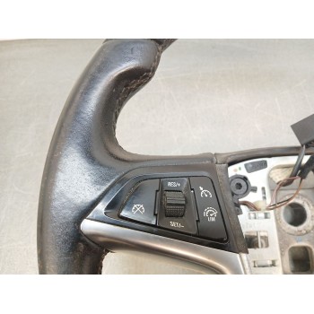 Recambio de volante para opel astra j sports tourer (p10) 1.6 cdti (35) referencia OEM IAM 13351029  