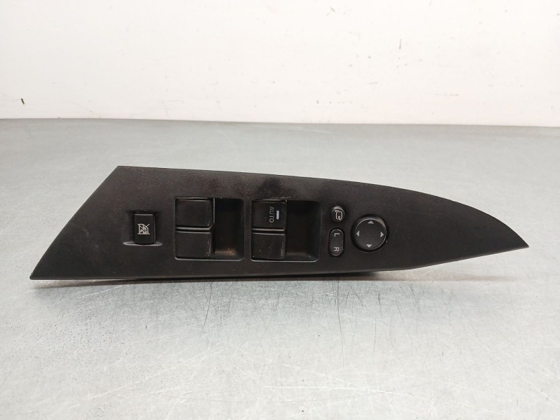 Recambio de mando elevalunas delantero izquierdo para mazda 3 sedán (bl) 1.6 mzr cd (bl12) referencia OEM IAM 5aa798ea02  
