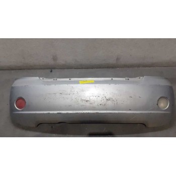 PARAGOLPES TRASERO GRIS 