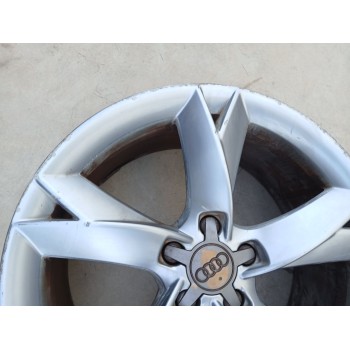 Recambio de llanta para audi a5 (8t3) 2.7 tdi referencia OEM IAM 8T0601025F X1 19 PULGADAS