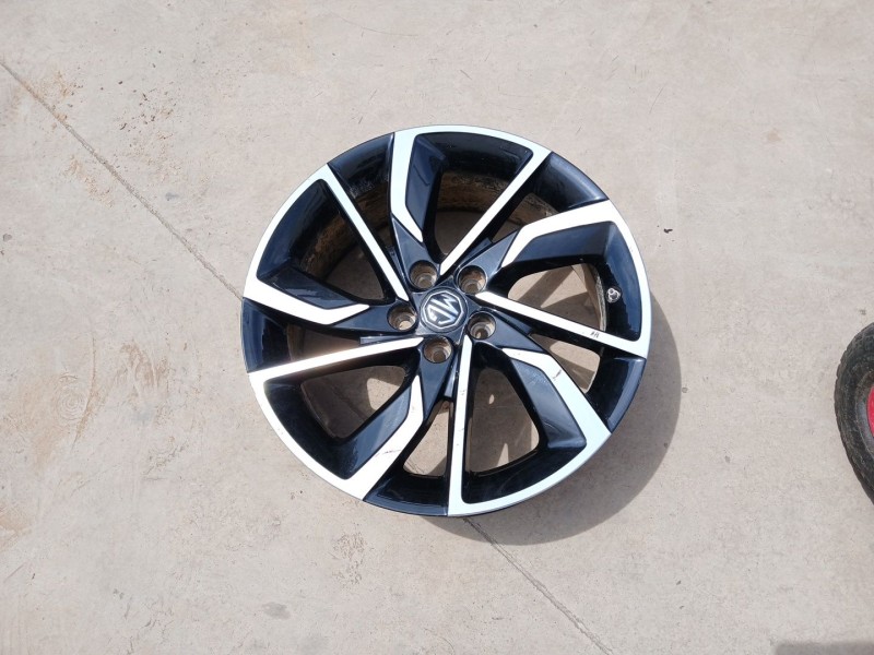 Recambio de llanta para mg zs suv (azs1) 1.5 vti referencia OEM IAM 10598024 X1 17 PULGADAS