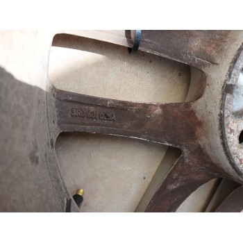 Recambio de llanta para seat exeo (3r2) 2.0 tdi referencia OEM IAM 3R0601025A X1 17 PULGADAS
