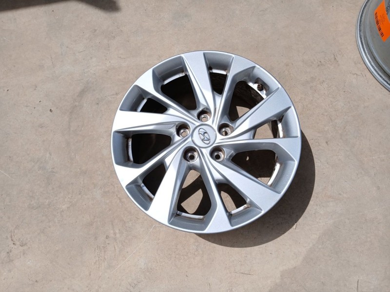 Recambio de llanta para hyundai tucson (tl, tle) 1.6 t-gdi referencia OEM IAM 52910D7220 X1 17 PULGADAS