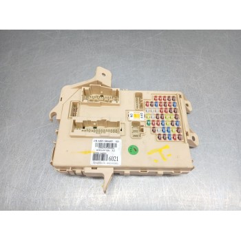 CAJA RELES / FUSIBLES 91950a6021 