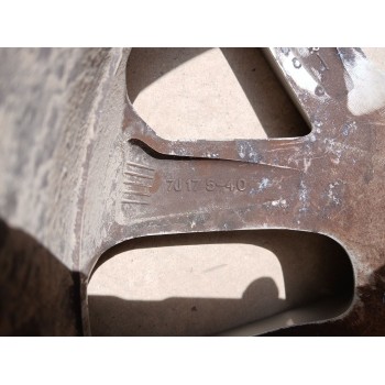 Recambio de llanta para renault kadjar business referencia OEM IAM 403003298R x1 17 PULGADAS