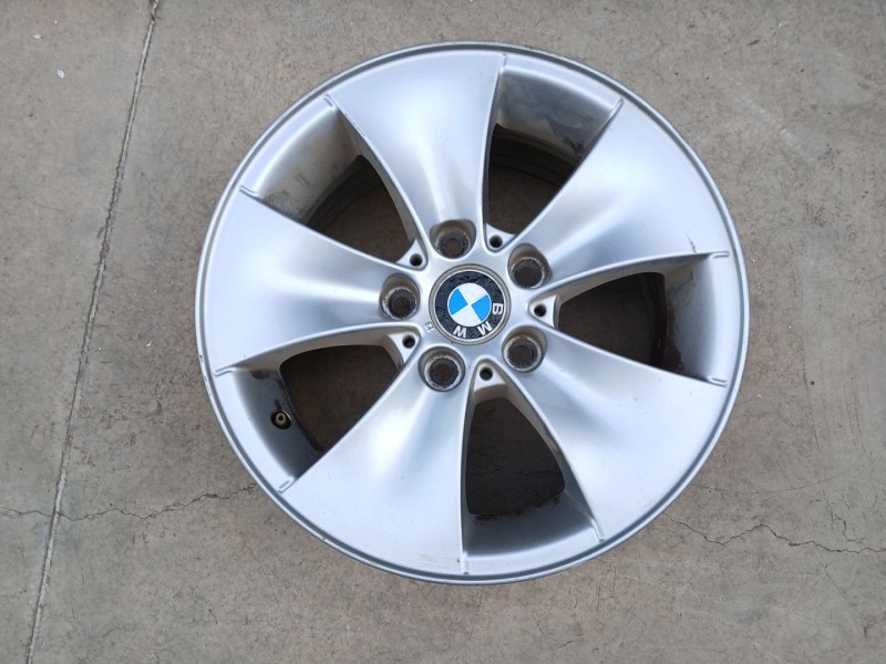 Recambio de llanta para bmw serie 3 berlina (e90) 320d referencia OEM IAM 6762791 X1 16 PULGADAS