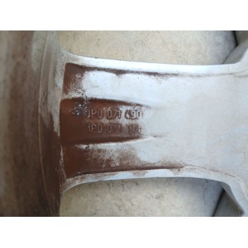 Recambio de llanta para seat leon (1p1) reference copa referencia OEM IAM 1P0071490 X1 17 PULGADAS