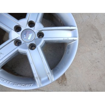 Recambio de llanta para seat leon (1p1) reference copa referencia OEM IAM 1P0071490 X1 17 PULGADAS
