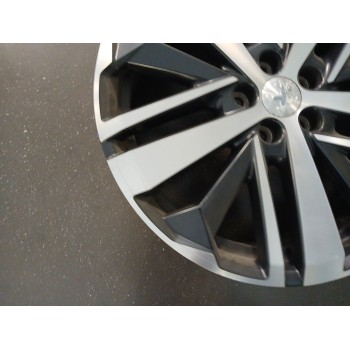 Recambio de llanta para peugeot 5008 gt referencia OEM IAM 9820411177 X1 19 PULGADAS