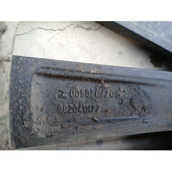 Recambio de llanta para peugeot 5008 gt referencia OEM IAM 9820411177 X1 19 PULGADAS
